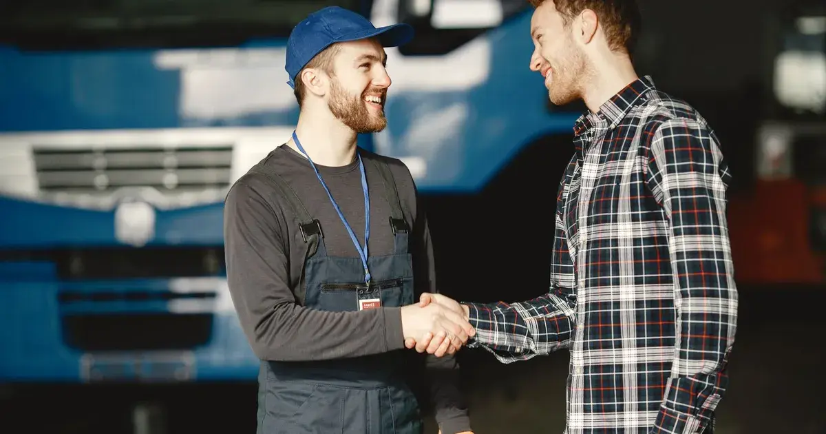Důvěra vyhrává nad rychlostí: Jak si udržet stálé zákazníky z řad expatů